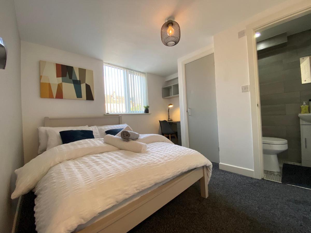 Nice Living Serviced Accommodations 2 考文垂 外观 照片