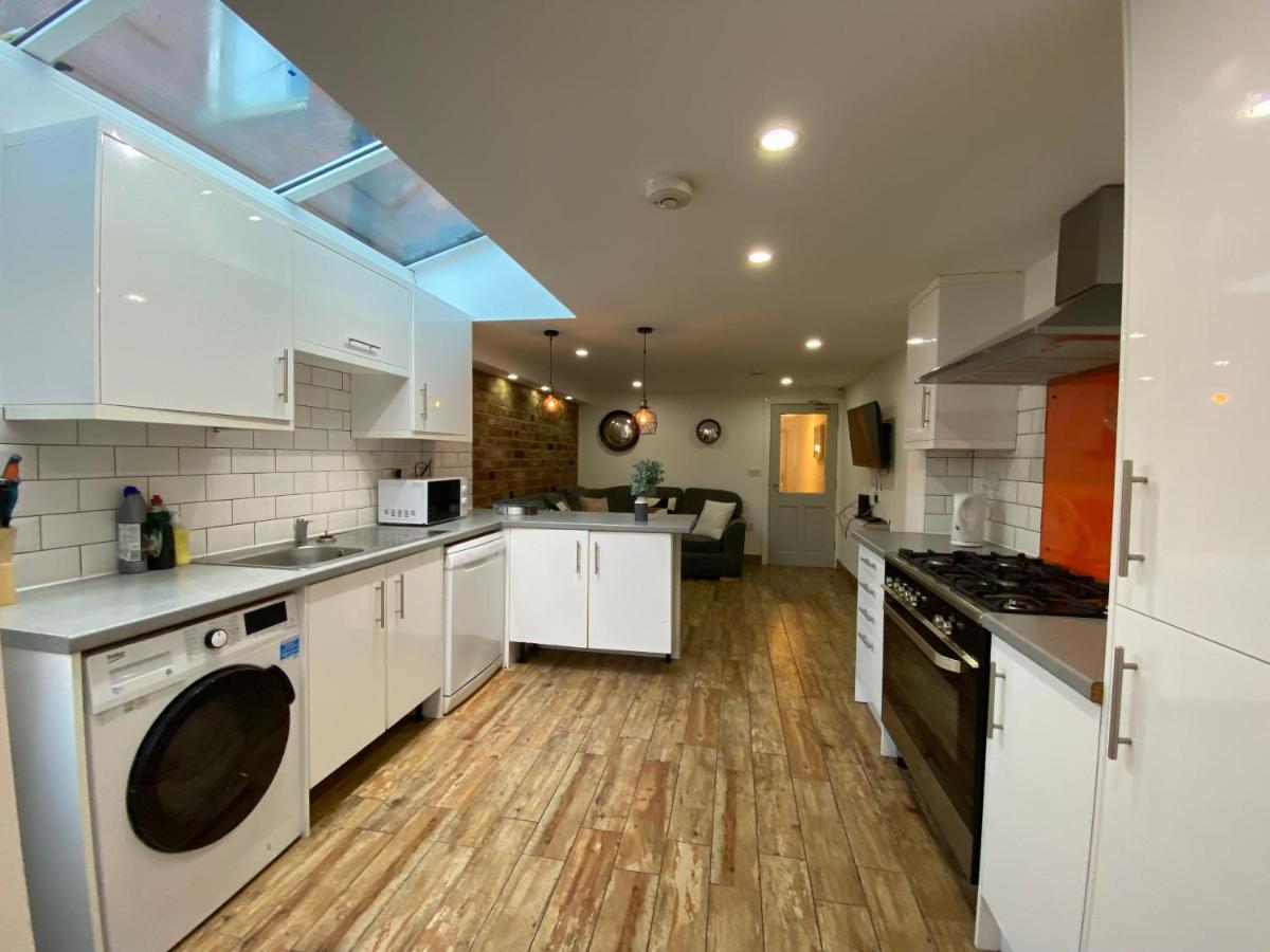 Nice Living Serviced Accommodations 2 考文垂 外观 照片