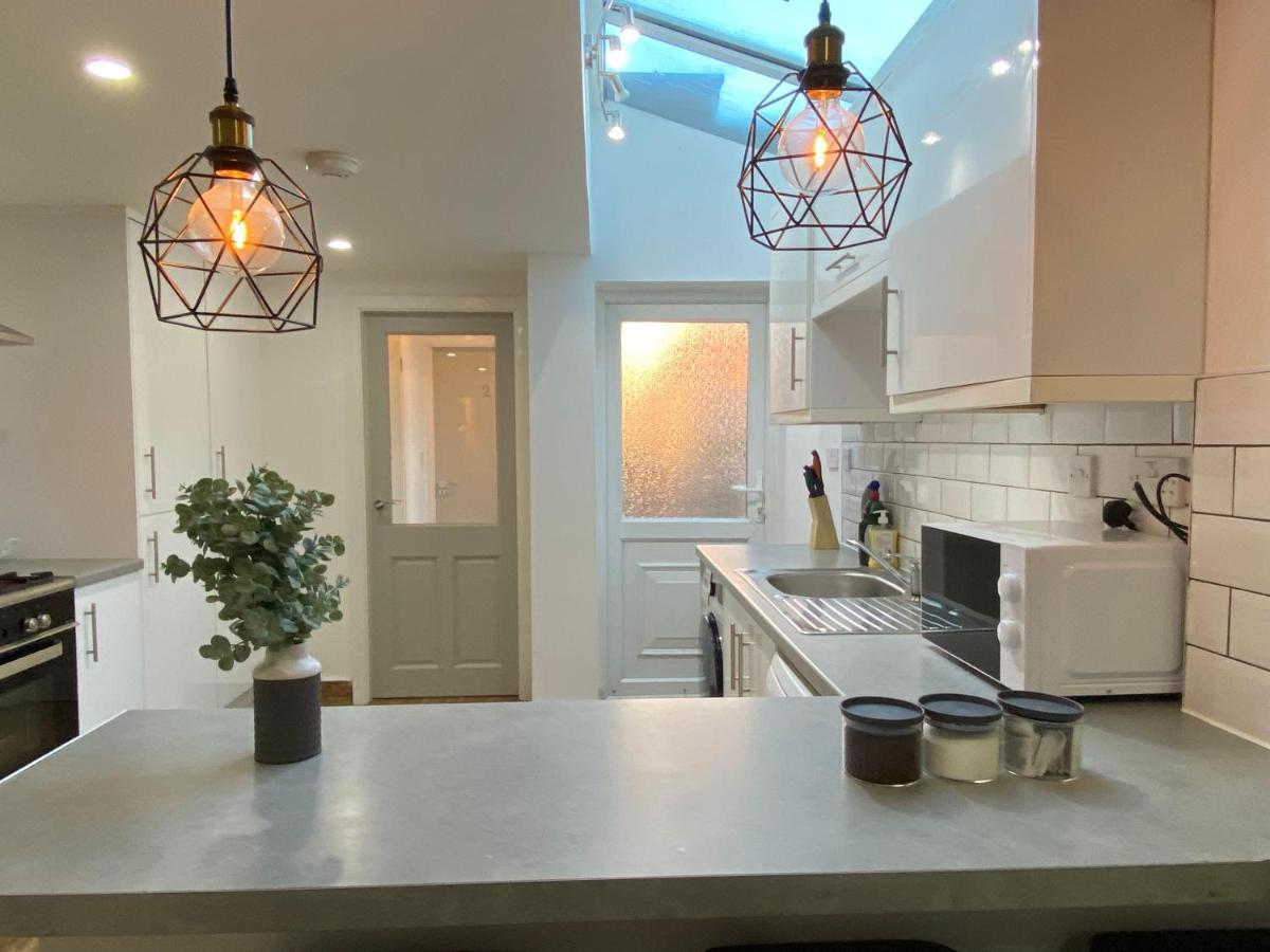 Nice Living Serviced Accommodations 2 考文垂 外观 照片