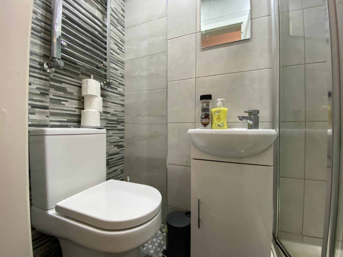 Nice Living Serviced Accommodations 2 考文垂 外观 照片